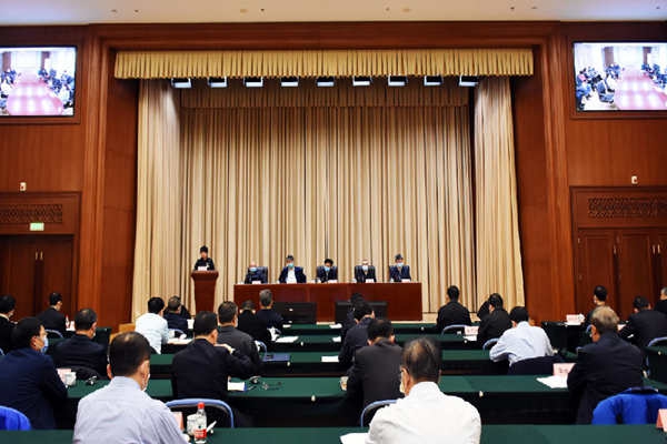 李健军环境监测团队追求工匠精神，彰显监测人的卓越！